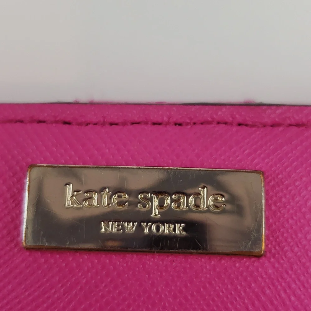 Kate Spade Darcy Slim Bifold Wallet Vibrant Pink Rainbow Fabric Interior